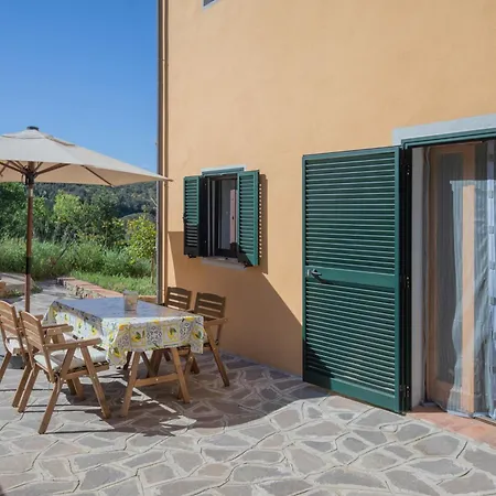 Residenza La Chiusa 1984 By Elbasummer