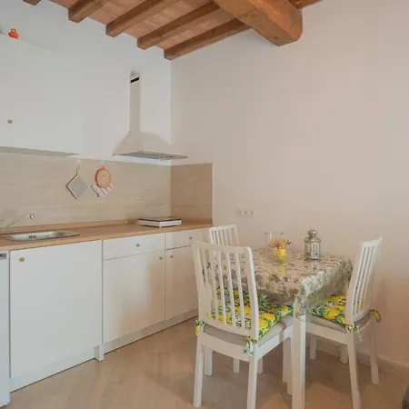 Residenza La Chiusa 1984 By Elbasummer Appartement *