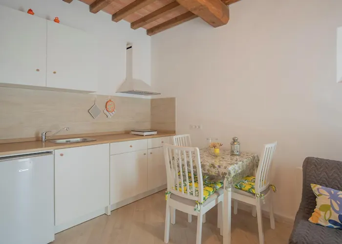 Residenza La Chiusa 1984 By Elbasummer Appartement *