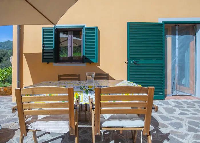 Residenza La Chiusa 1984 By Elbasummer *