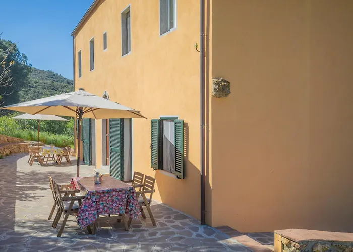 Residenza La Chiusa 1984 By Elbasummer *