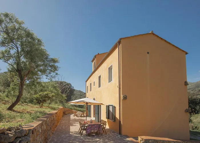 Residenza La Chiusa 1984 By Elbasummer Appartement